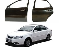 Daewoo Gentra Qapı , Kapot ehtiyat hissələri